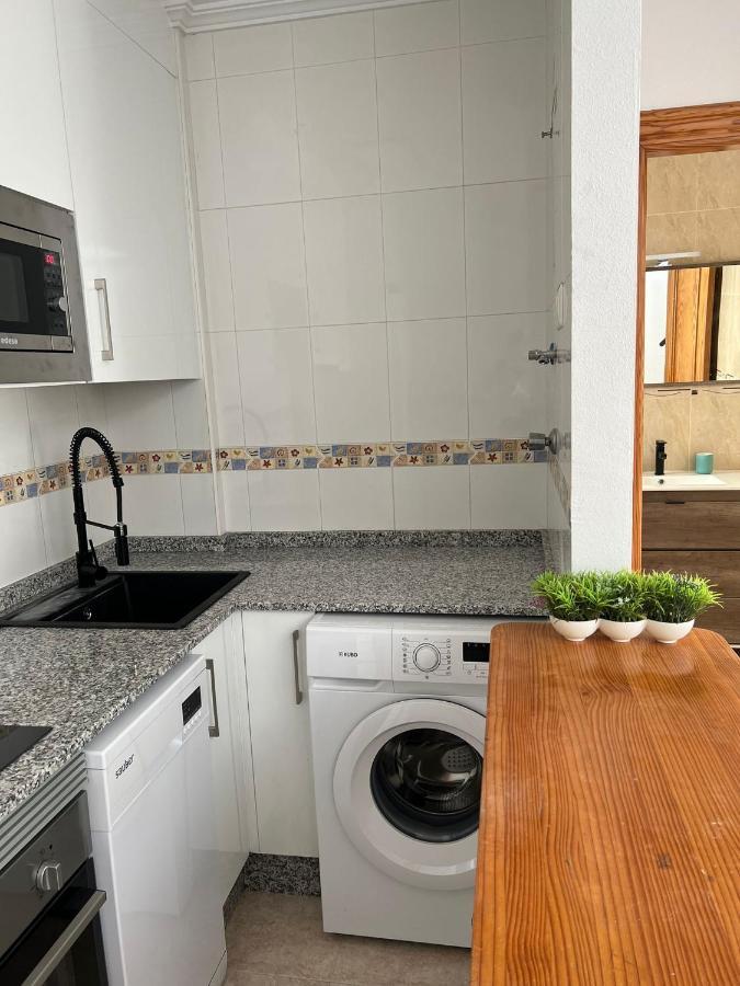 Atico Duplex Con Vista Mar Y Terraza Privada A 200m De La Playa Hasta 6 Personas * Garrucha
