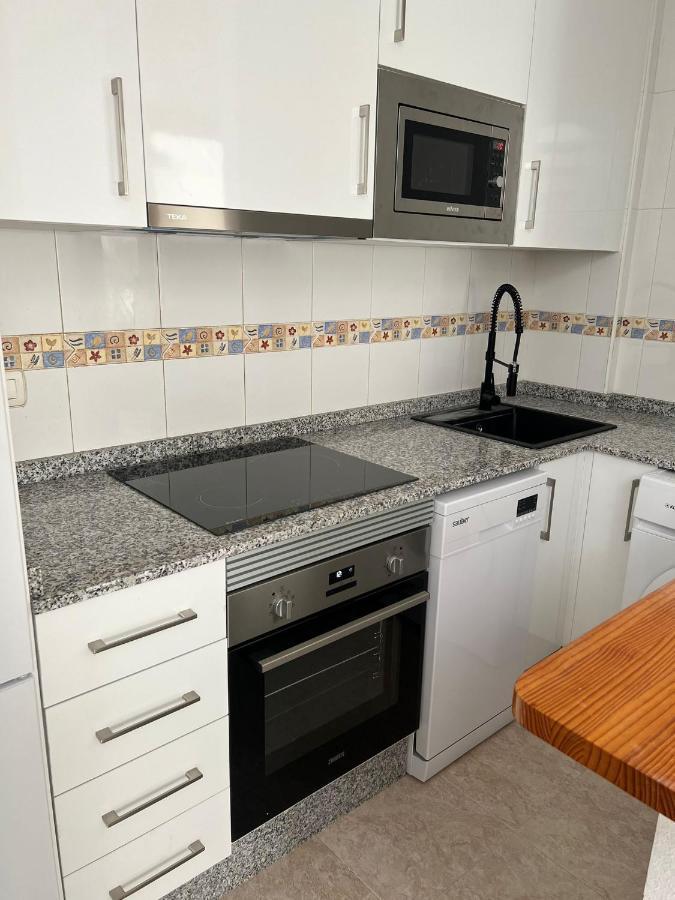 Atico Duplex Con Vista Mar Y Terraza Privada A 200m De La Playa Hasta 6 Personas Garrucha